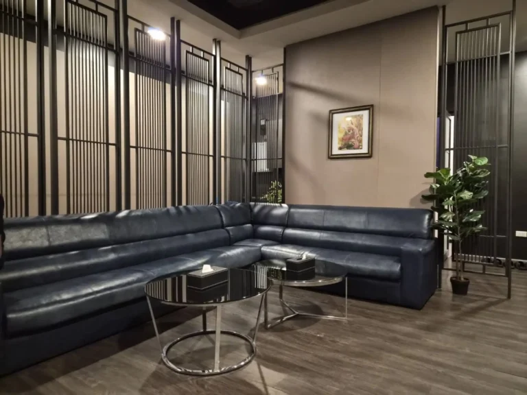VIP Bedroom Suite 6 (WebH)